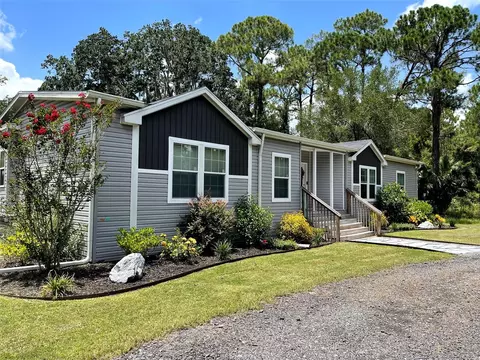 2851 Perch Rd, Geneva, FL 32732