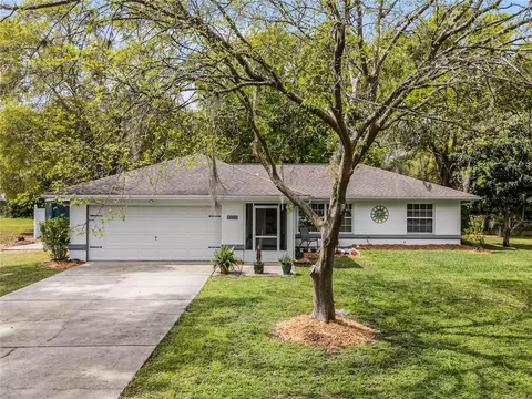 610 NE 52nd Ct, Ocala, FL 34470