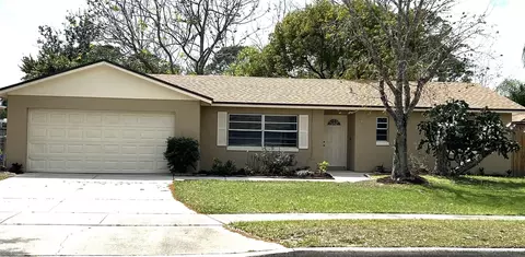 142 Hidden Lake Dr, Sanford, FL 32773
