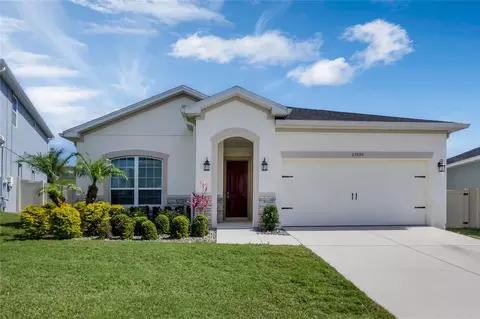 17090 Gathering Place Cir, Clermont, FL 34711