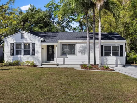 218 S Forest Ave, Orlando, FL 32803
