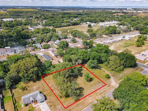32 W 12th St, Apopka, FL 32703