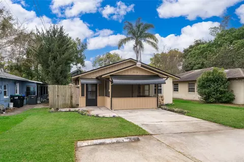 2010 Weeks Ave, Orlando, FL 32806
