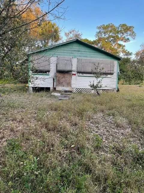 1737 Roseberry Ln, Sanford, FL 32771
