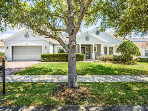 174 Balmy Coast Rd, Groveland, FL 34736