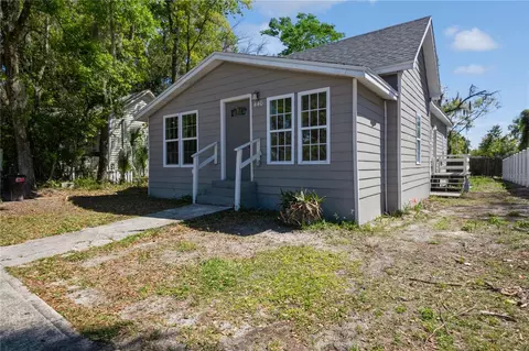 440 W Voorhis Ave, Deland, FL 32720