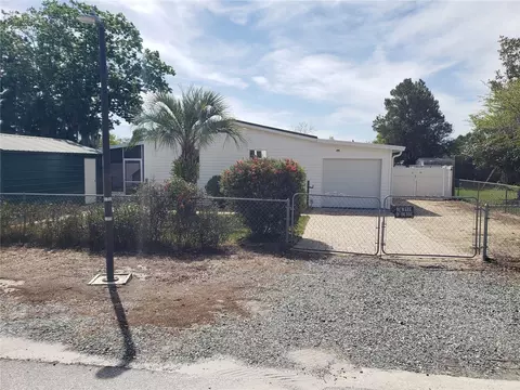 12028 Grace Ln, Leesburg, FL 34788