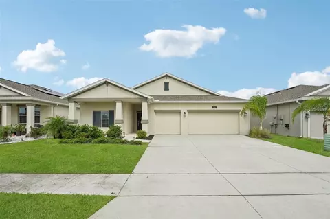 4461 Holstein St, Saint Cloud, FL 34772 photo 1