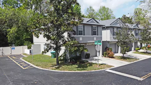 301 Freedoms Ring Dr, Winter Springs, FL 32708
