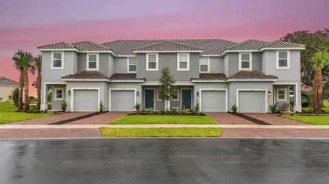 1321 Anchor Bend Way, Kissimmee, FL 34746