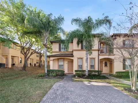 2909 Calabria Ave, Davenport, FL 33837