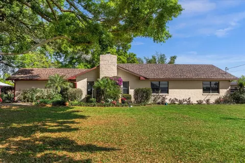 300 Wgto Tower Rd, Lake Alfred, FL 33850