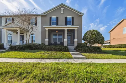 557 Juniper Springs Dr, Groveland, FL 34736