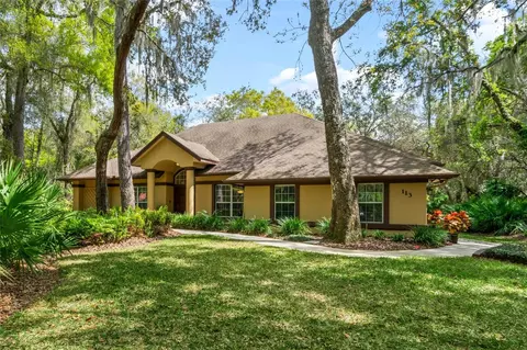 113 River Oaks Cir, Sanford, FL 32771