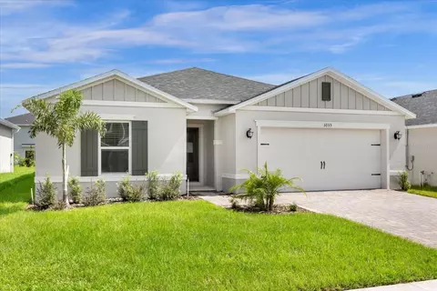 3055 Sanctuary Dr, Clermont, FL 34714