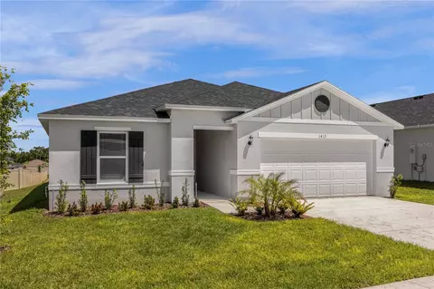 1413 Engelberg St, Winter Haven, FL 33881