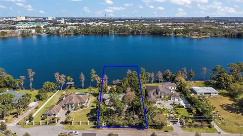7444 Lake Willis Dr, Orlando, FL 32821