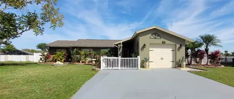 11301 Cardiff Dr, Orlando, FL 32837
