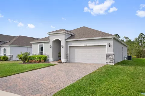 1032 Commuter Dr, Deltona, FL 32738