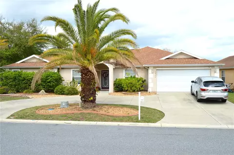 4864 NE 122nd Ave, Oxford, FL 34484