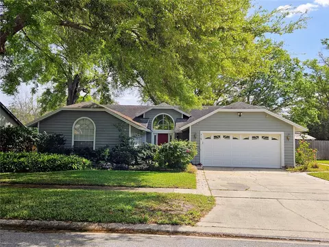 319 Sterling Rose Ct, Apopka, FL 32703