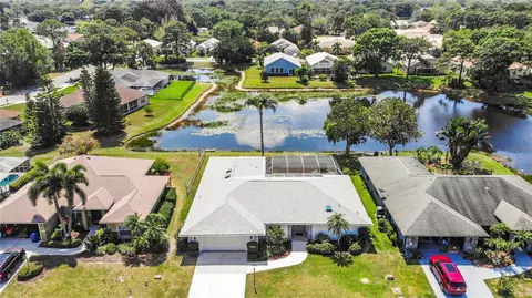 5610 Cynthia Ln, Sarasota, FL 34235