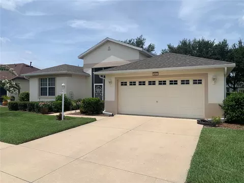 5417 Aurora Dr, Leesburg, FL 34748