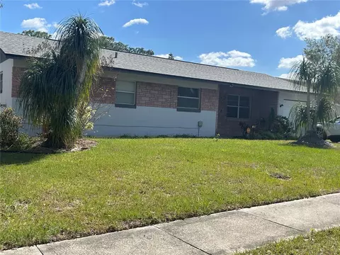 3685 Trianon Dr, Orlando, FL 32818