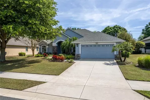 8032 Bridgeport Bay Cir, Mount Dora, FL 32757