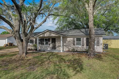 309 Gardenia Rd, Kissimmee, FL 34743