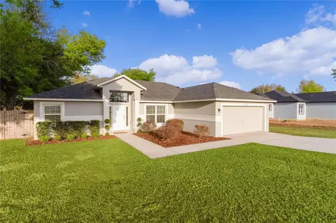 25423 Nixon St, Astatula, FL 34705