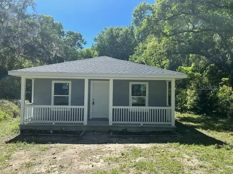 778 Keuka Rd, Hawthorne, FL 32640