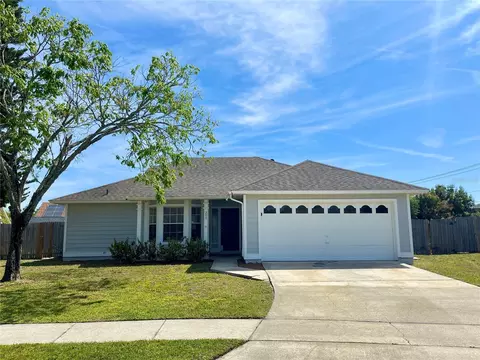 209 S Hampton Ct, Sanford, FL 32773
