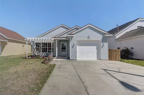 3324 Huntwicke Blvd, Davenport, FL 33837