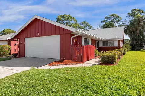 5 Fore Dr, New Smyrna Beach, FL 32168