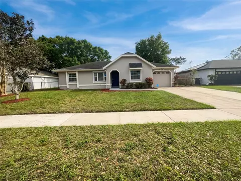 999 Kentucky Woods Ln E, Orlando, FL 32824