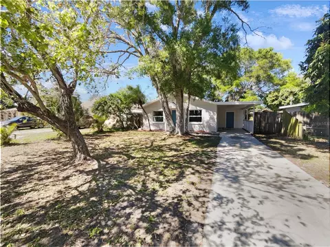 3667 135th Ave, Largo, FL 33771