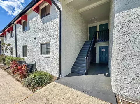 4269 S Semoran Blvd #5, Orlando, FL 32822