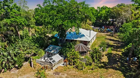 747 Center St, Ocoee, FL 34761 photo 1