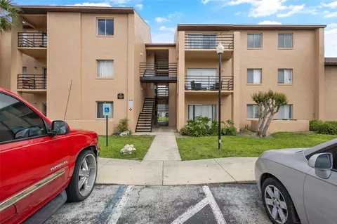 5213 Via Hacienda Cir #207, Orlando, FL 32839