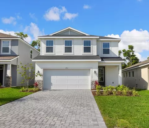 1711 Carnelian St, Deland, FL 32720