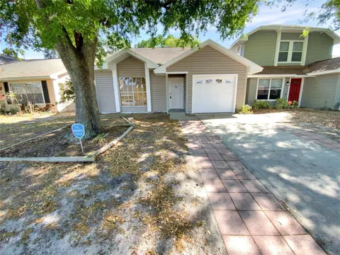 9450 Comeau St, Gotha, FL 34734