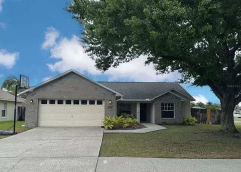 4233 Sky Flower Ln, Saint Cloud, FL 34772