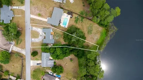 37 Alicante Rd, Debary, FL 32713