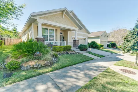 3708 SW 74th Dr, Gainesville, FL 32608