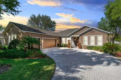2549 Woodside Ridge Dr, Apopka, FL 32712