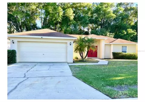 1718 Grey Fox Dr, Lakeland, FL 33810