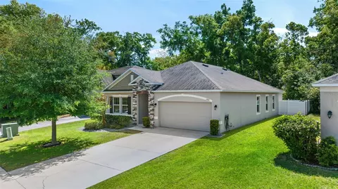 1404 Independence Ln, Mount Dora, FL 32757