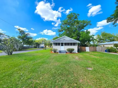 990 W Huffaker St, Bartow, FL 33830
