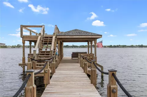 208 Green Lake Cir, Longwood, FL 32779